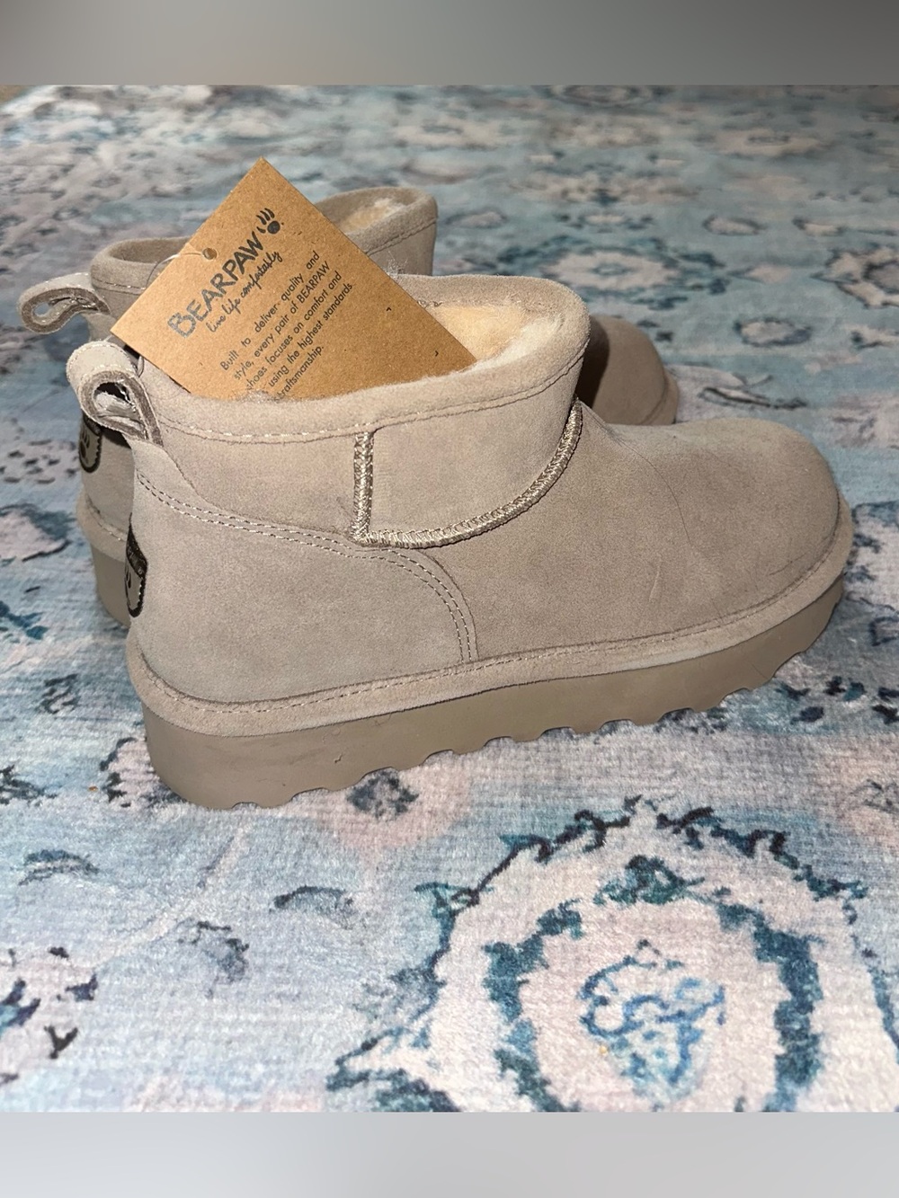 NWT BearPaw Youth Platform Boots Size 5 Sand Color